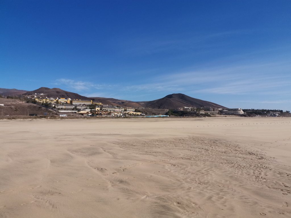 Strand, Sand und Mee(h)r - Hotels am Strand 'Playa las Gaviotas'